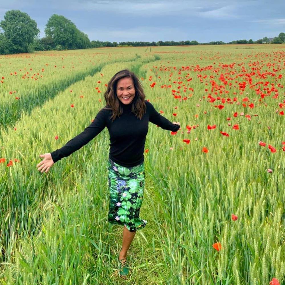 Meet your Posher, Vivien